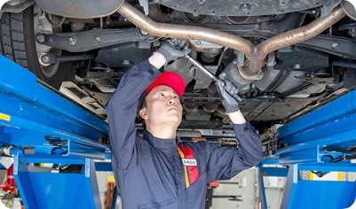 自社整備工場を完備