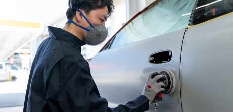年間 11,000台以上の施工実績